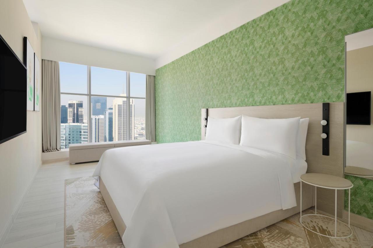 Element By Westin West Bay Doha Hotell Exteriör bild