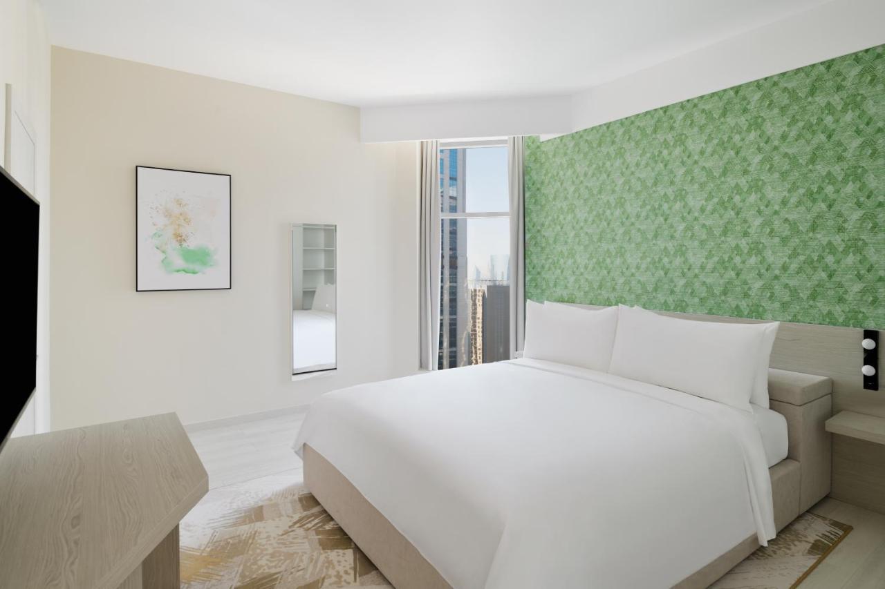 Element By Westin West Bay Doha Hotell Exteriör bild
