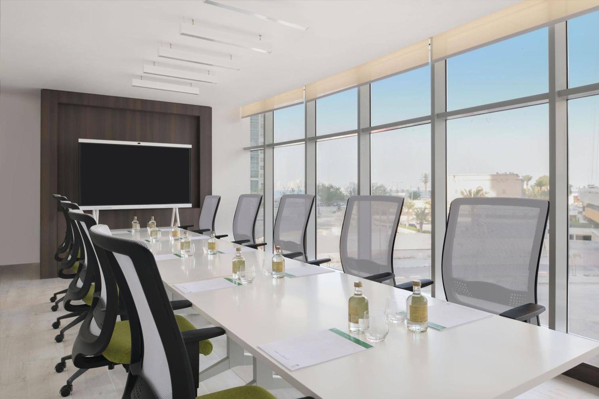 Element By Westin West Bay Doha Hotell Exteriör bild Boardroom